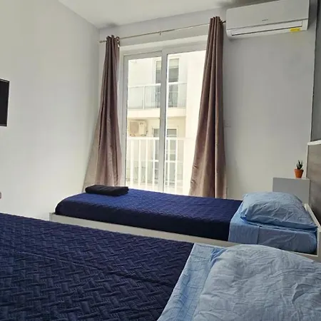 Paceville Spacious 4 Bedrooms Modern Sw 2 *